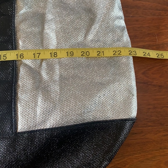 Victoria’s Secret Shine overnight bag - Picture 5 of 6